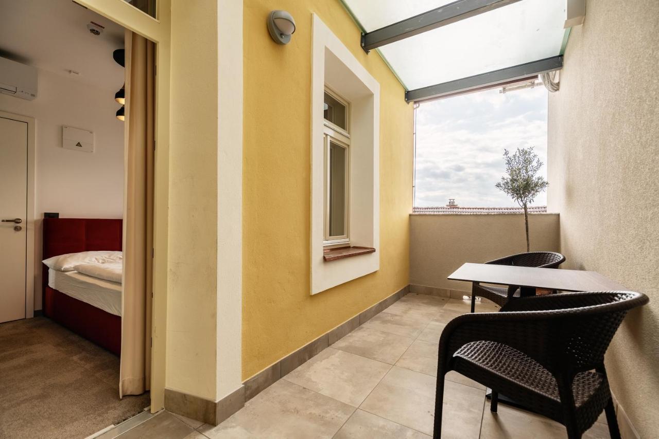 Dvorec Gregorcic Smarjeske Toplice Exterior foto